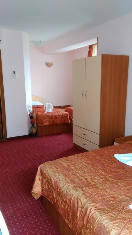 Guest House Aristokrat Obzor Buitenkant foto
