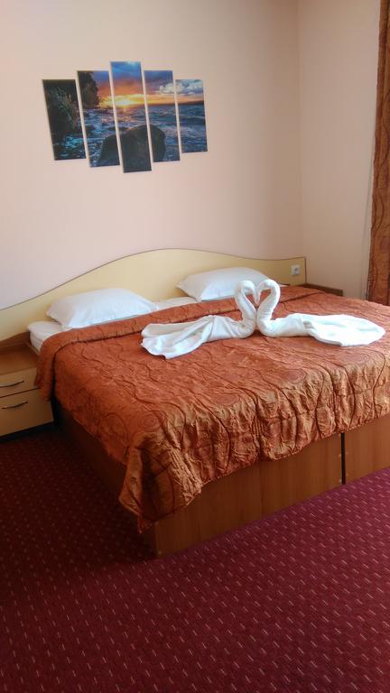 Guest House Aristokrat Obzor Buitenkant foto